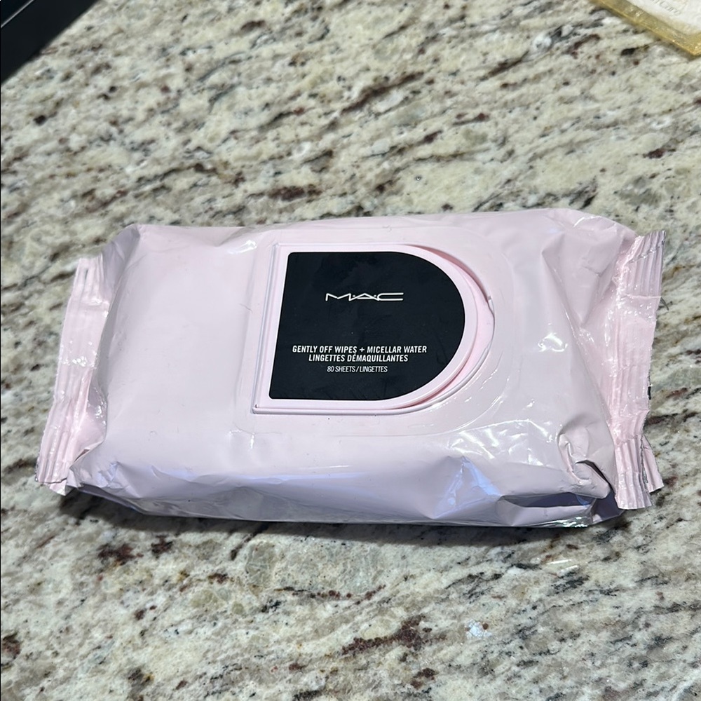 Gently Off Wipes + Micellar Water (80 Count)